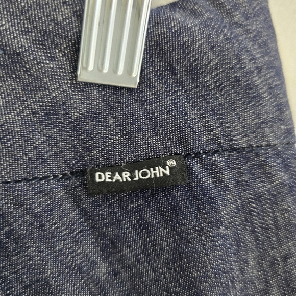 Dear John Chambray Cuffed Classic Shorts For Ladies. Size 28. - Picture 7 of 9